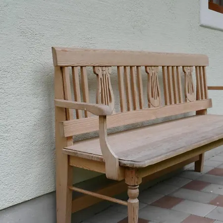 Vorderhof *
